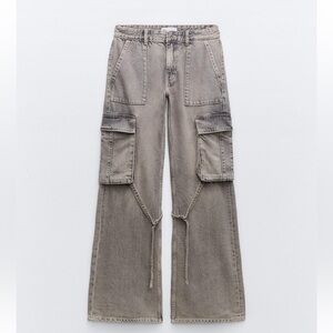 Zara Mid Rise Cargo Jeans
